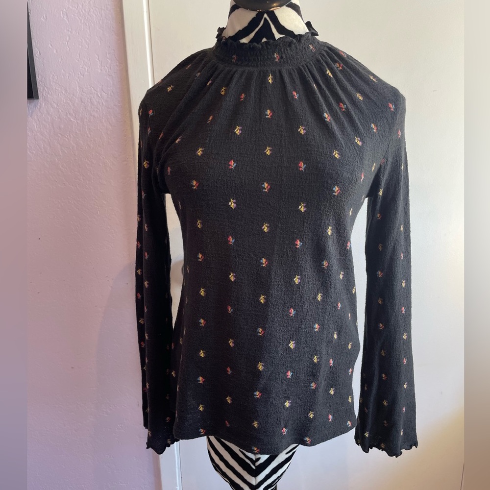 Madewell Texture and Thread Ruffled Mock-neck Top in Rainbow Buds Print